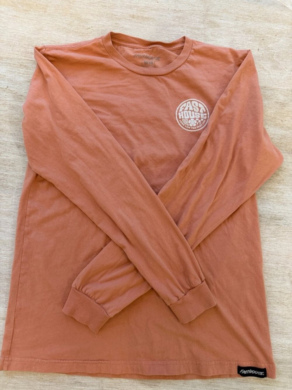 Fasthouse Women’s Medium Long Sleeve Graphic Tee Rust Orange Retro Moto